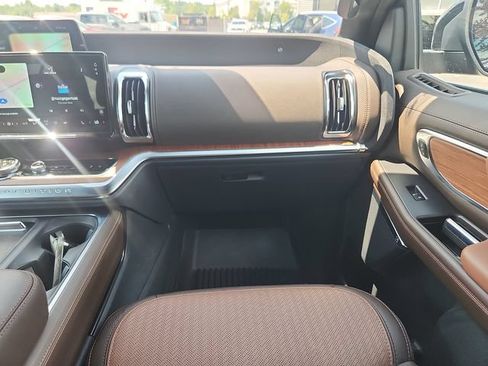 Certified 2025 Ford Expedition King Ranch AWD/4WD image 10