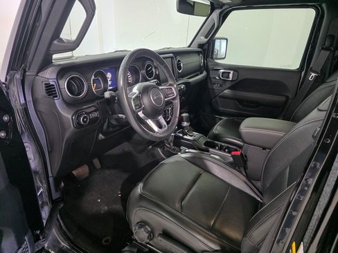 Used 2021 Jeep Wrangler Unlimited Sahara w/ Uconnect 4C Nav & Sound Group image 17