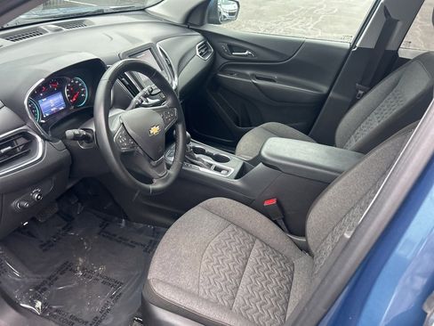 Used 2024 Chevrolet Equinox LT image 11