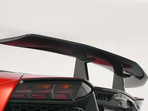 Used 2017 Lamborghini Aventador S image 86