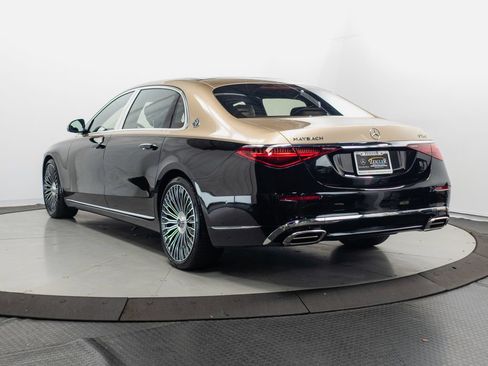 Used 2024 Mercedes-Benz Maybach S 580 4MATIC image 33