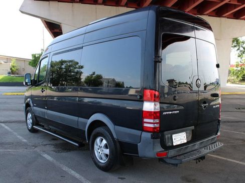 Used 2014 Mercedes-Benz Sprinter 2500 image 8