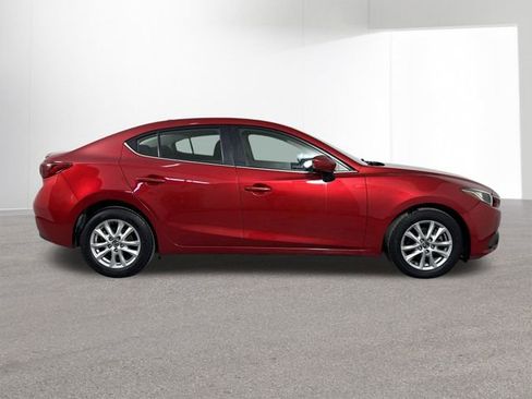 Used 2016 MAZDA MAZDA3 i Touring w/ Popular Equipment Package image 33