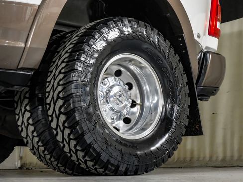 Used 2023 RAM 3500 Limited image 59