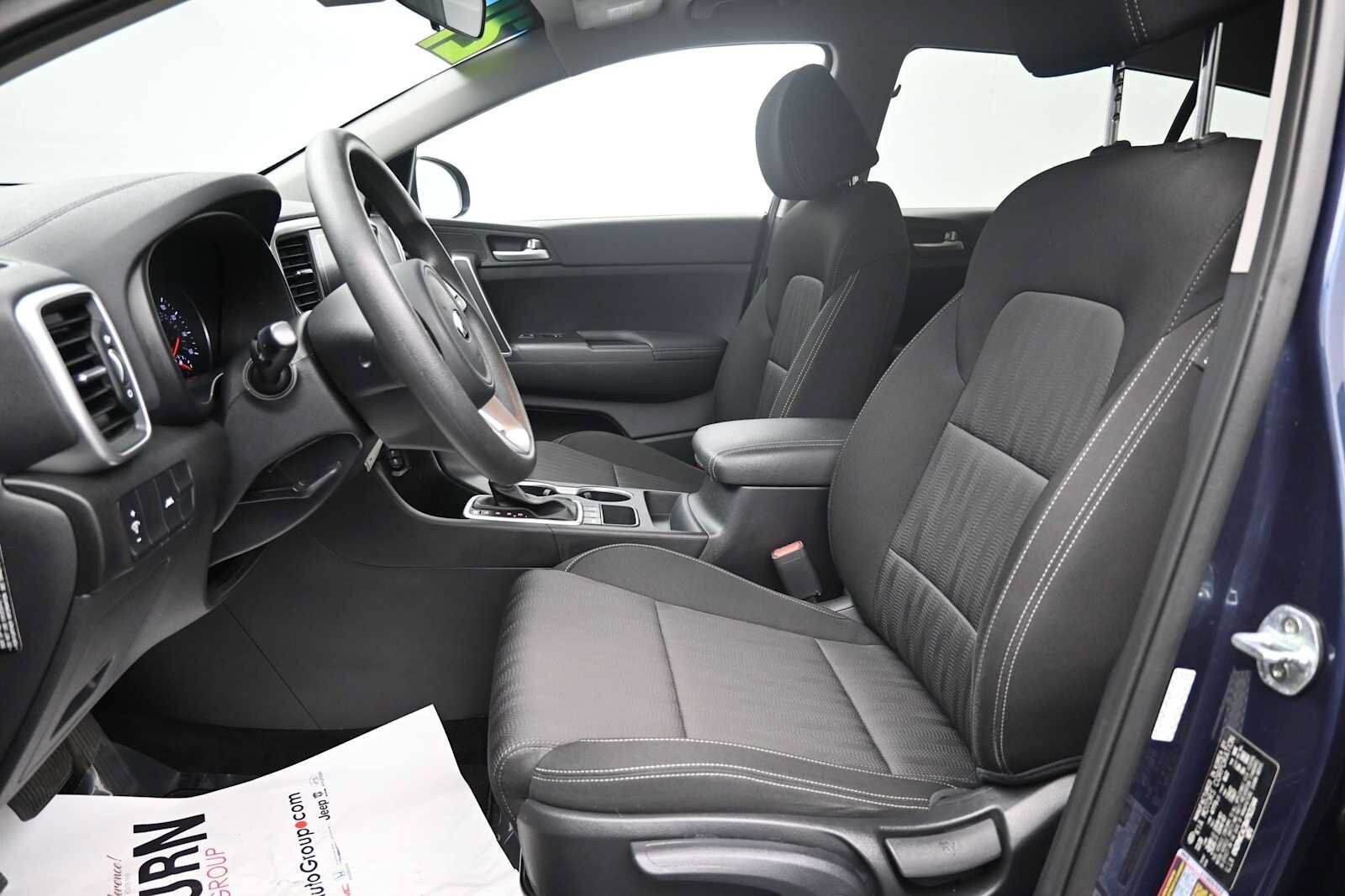 Used 2021 Kia Sportage LX AWD/4WD image 12