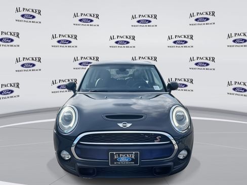 Used 2015 MINI Cooper S image 8
