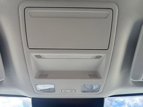 New 2025 Ford Maverick XLT w/ XLT Luxury Package image 38