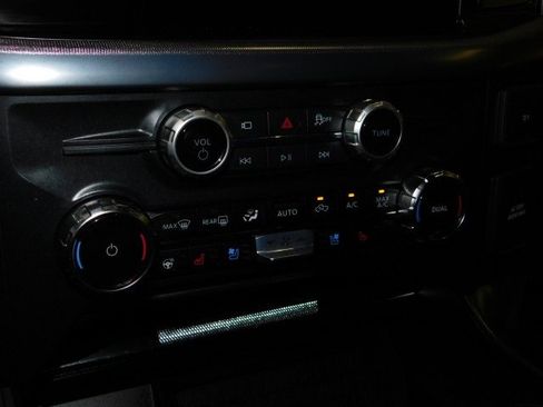 Used 2025 Ford F150 Lariat w/ Equipment Group 502A High image 23