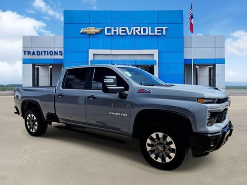 Certified 2025 Chevrolet Silverado 2500 Custom w/ Custom Value Package AWD/4WD image 2