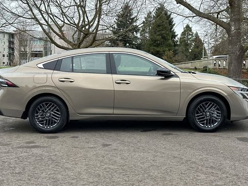New 2026 Nissan Sentra SV w/ Floor Mat Package FWD image 8