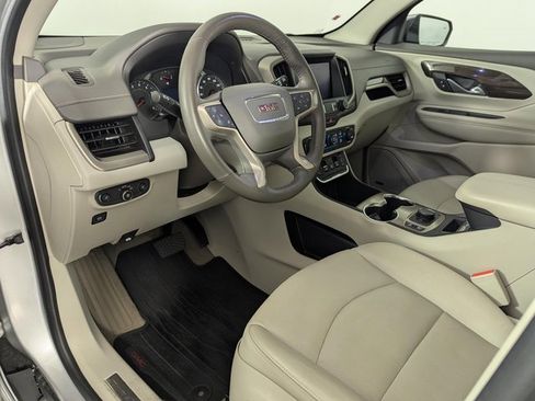 Used 2019 GMC Terrain Denali w/ Comfort Package image 16