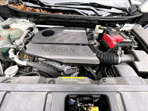 Certified 2023 Nissan Rogue SV image 27