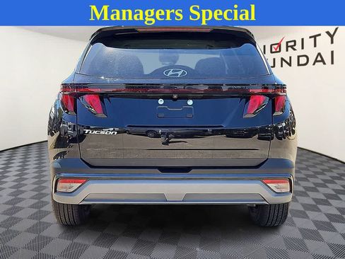 Used 2025 Hyundai Tucson SEL FWD image 5