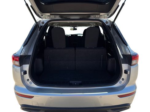 Used 2022 Mitsubishi Outlander ES FWD image 19