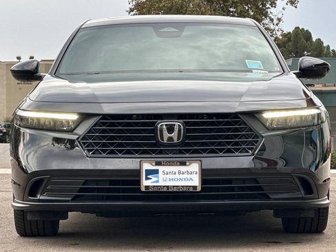Used 2025 Honda Accord Sport image 9