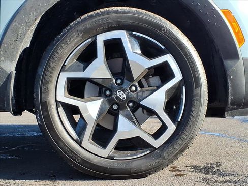 Certified 2022 Hyundai Santa Cruz Limited image 9