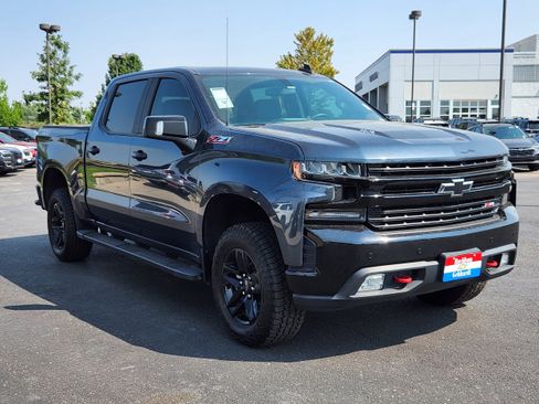 Used 2020 Chevrolet Silverado 1500 LT Trail Boss AWD/4WD image 4