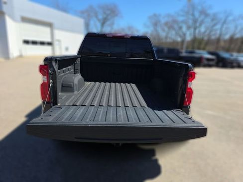 Certified 2022 Chevrolet Silverado 1500 RST AWD/4WD image 12