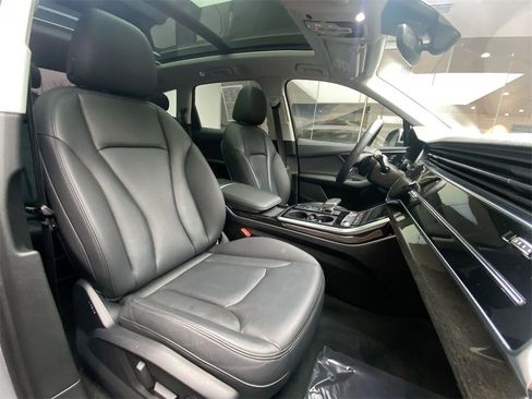 Used 2022 Audi Q7 3.0T Premium Plus w/ Premium Plus Package image 27