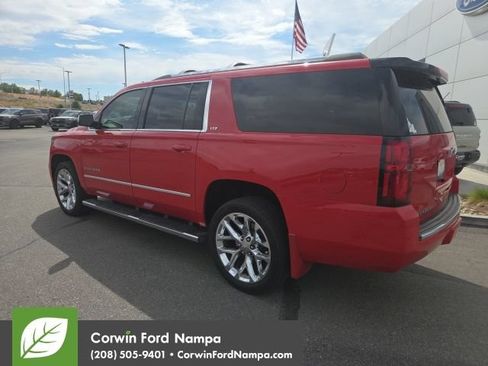 Used 2017 Chevrolet Suburban LT AWD/4WD image 12
