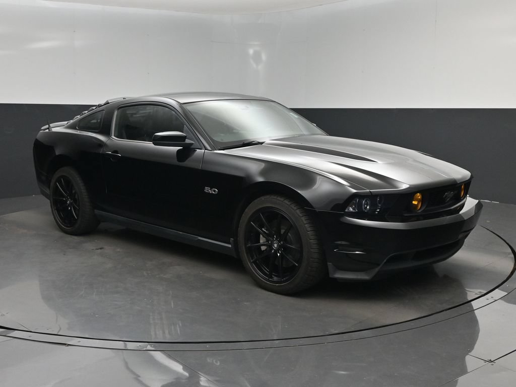 Used 2012 Ford Mustang GT Premium RWD image 1
