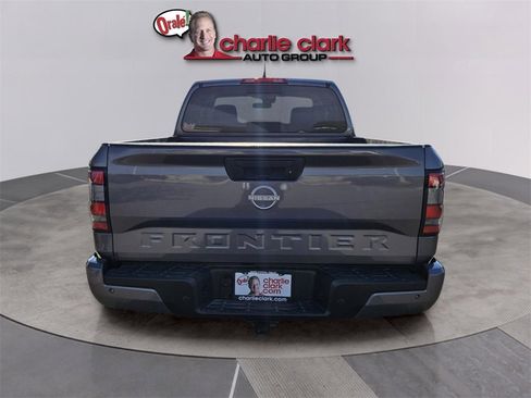 New 2025 Nissan Frontier SV w/ SV Convenience Package image 5