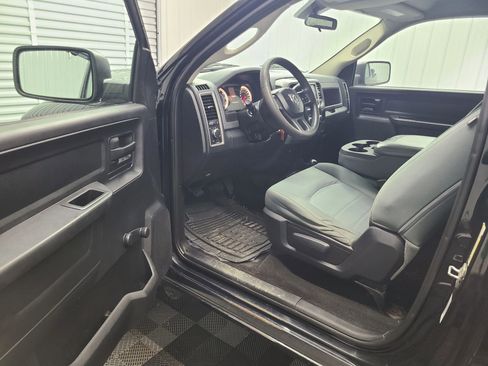 Used 2014 RAM 2500 Tradesman w/ Popular Equipment Group image 19