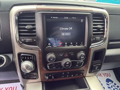 Used 2018 RAM 1500 Laramie AWD/4WD image 13