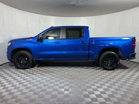 Used 2023 Chevrolet Silverado 1500 RST w/ Z71 Off-Road Package AWD/4WD image 5