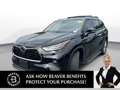 Used 2022 Toyota Highlander Platinum