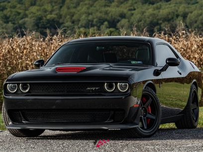 Used 2016 Dodge Challenger SRT Hellcat