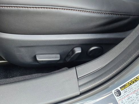 New 2026 MAZDA MAZDA3 2.5 S Hatchback w/ Premium Pkg image 33