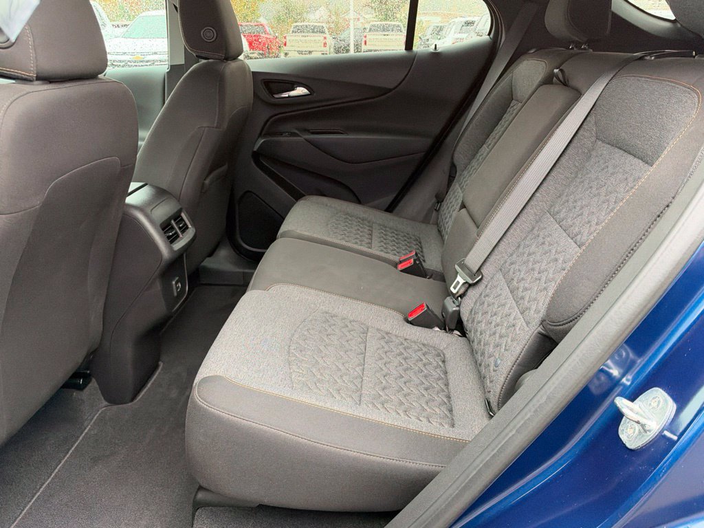 Used 2023 Chevrolet Equinox LT FWD image 35