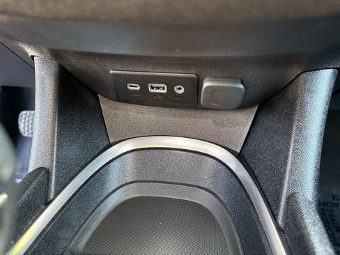 Used 2024 Chevrolet Malibu LT image 27