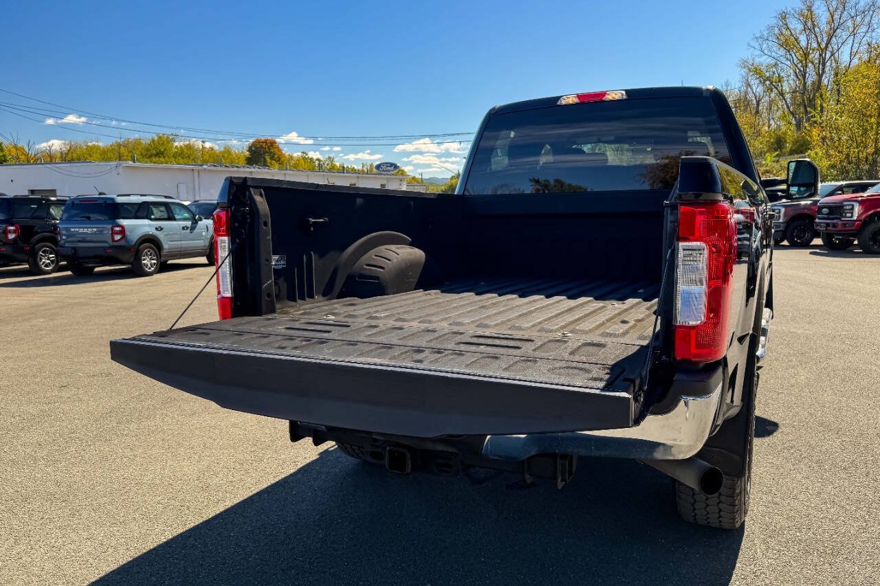 Used 2017 Ford F350 XLT AWD/4WD image 16