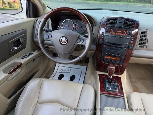 Used 2006 Cadillac SRX w/ Drivers Level One Package image 11