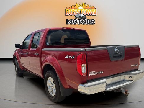Used 2012 Nissan Frontier SV w/ SV Premium Utility Pkg AWD/4WD image 5