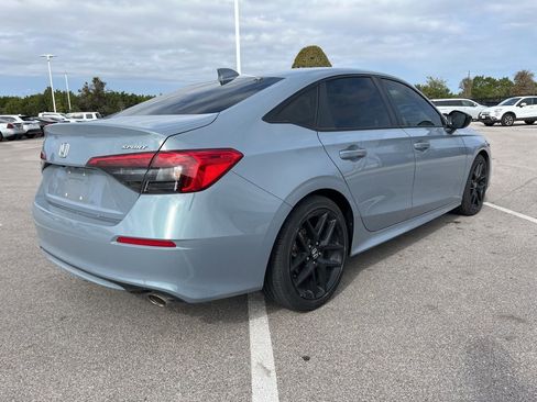 Used 2023 Honda Civic Sport image 4