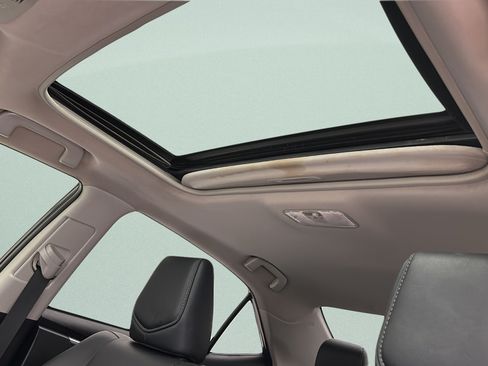 Used 2016 Toyota Corolla S FWD image 15