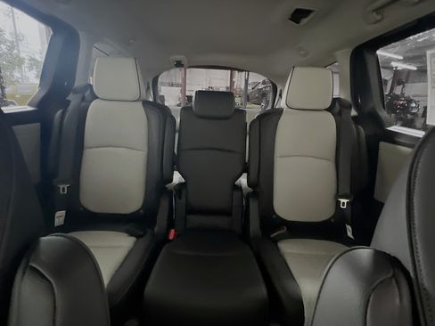 New 2026 Honda Odyssey Elite image 17