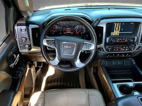 Used 2015 GMC Sierra 1500 SLT w/ SLT Crew Cab Value Package image 3