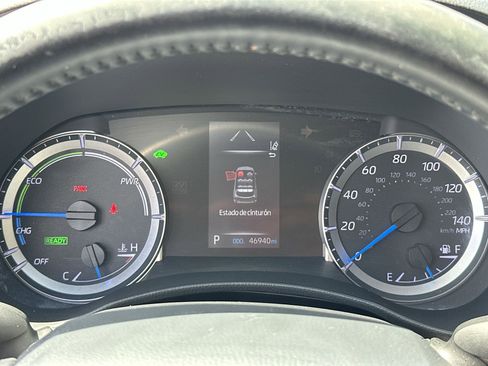 Used 2022 Toyota Highlander LE image 10