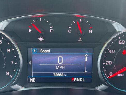 Used 2019 Chevrolet Equinox LT FWD image 25