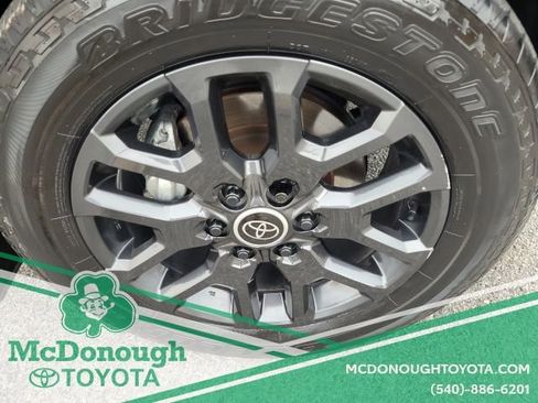 Certified 2024 Toyota Sequoia Platinum image 49