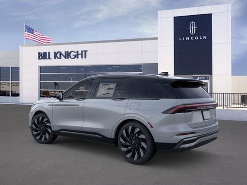 New 2026 Lincoln Nautilus Reserve w/ Jet Appearance Package image 4