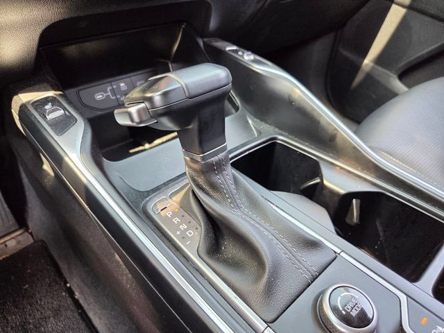 Used 2025 Kia Sorento EX w/ Panoramic Sunroof Package FWD image 19