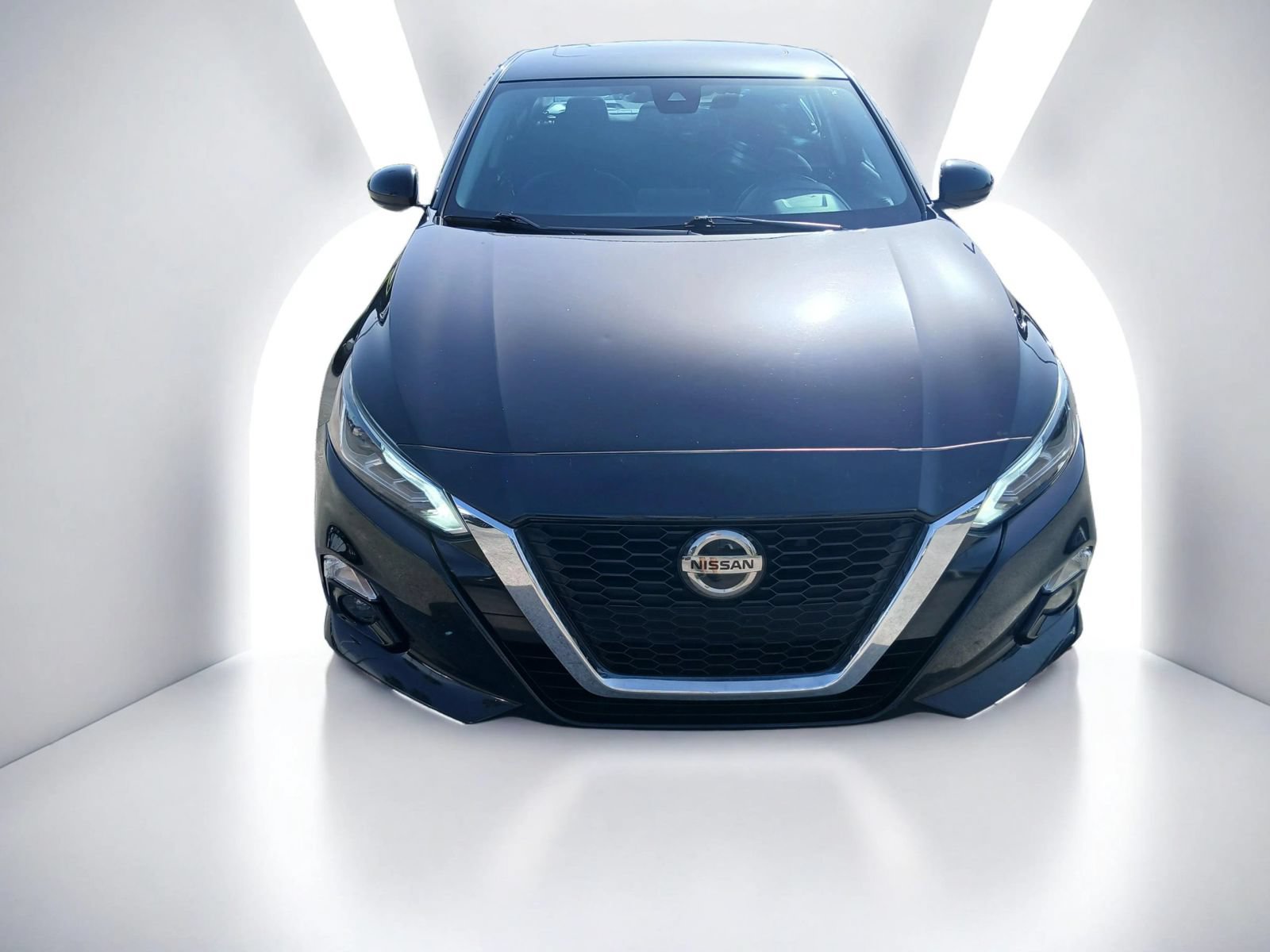 Used 2019 Nissan Altima 2.5 SV AWD/4WD image 3