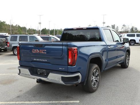 Used 2024 GMC Sierra 1500 SLT image 6