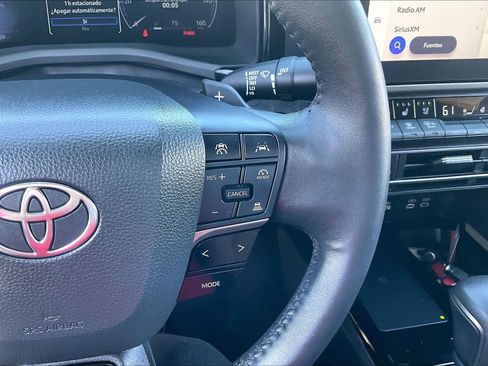 Used 2025 Toyota Camry XSE w/ Premium Package image 25