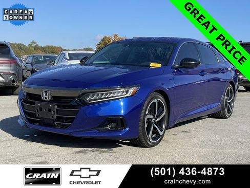 Used 2022 Honda Accord Sport image 3